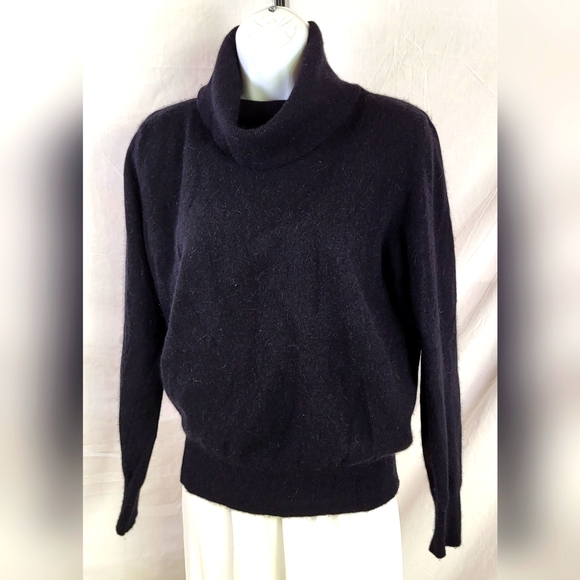 Chrysantheme Sweaters - Vintage Angora Wool Cowl Pullover Sweater